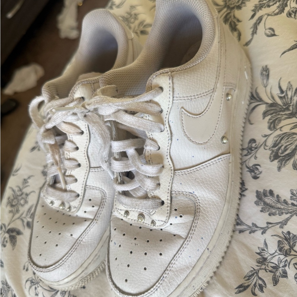 Nike Off-White Mesh Sneakers